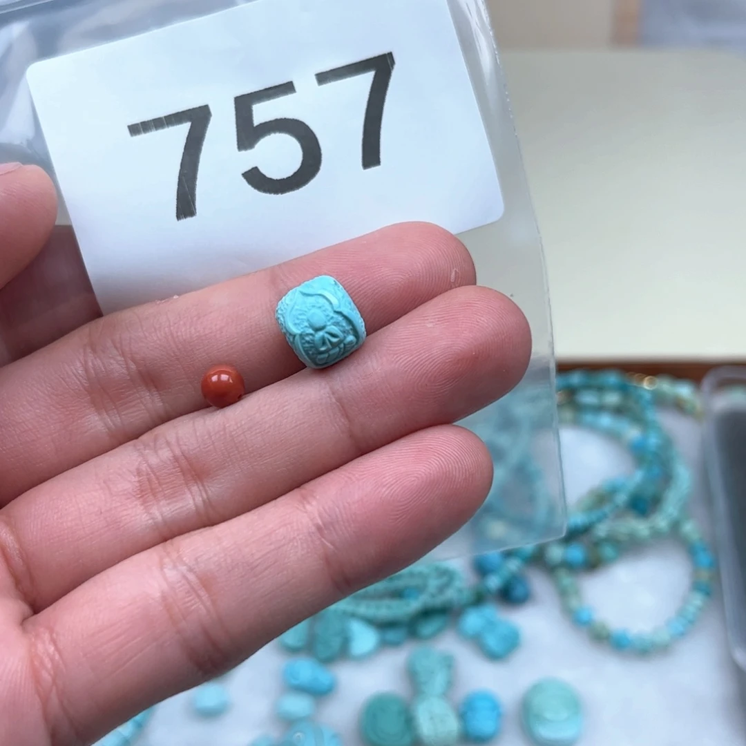 南红玛瑙未镶嵌珠宝奇石