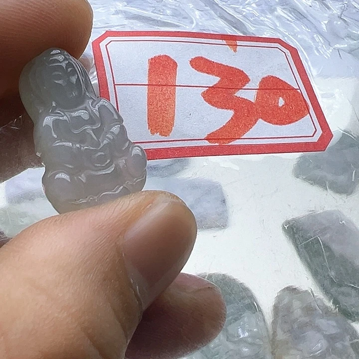 翡翠颈饰未镶嵌天然缅甸翡翠吊坠