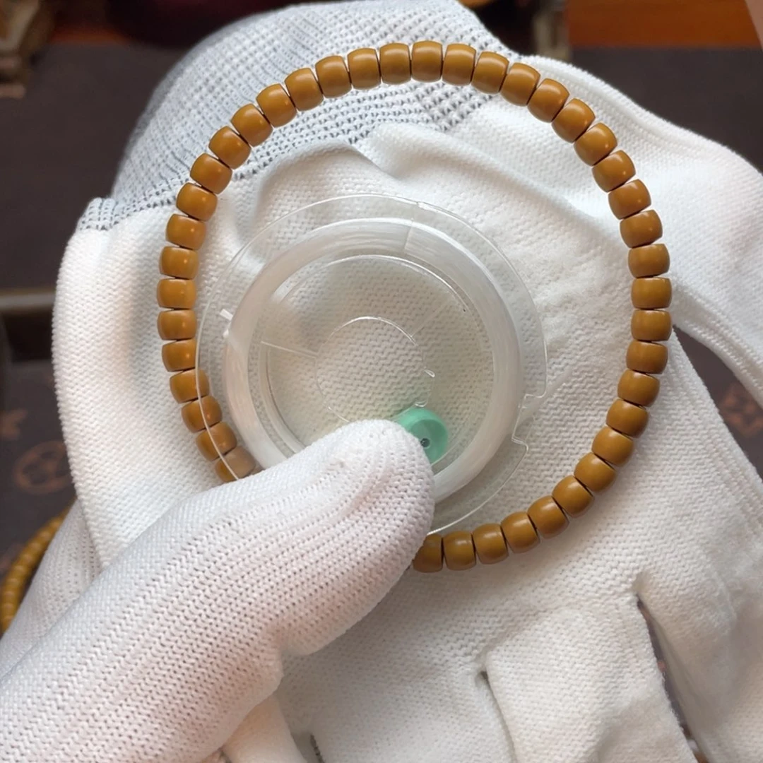 橄榄核吊坠0.55核尖手串