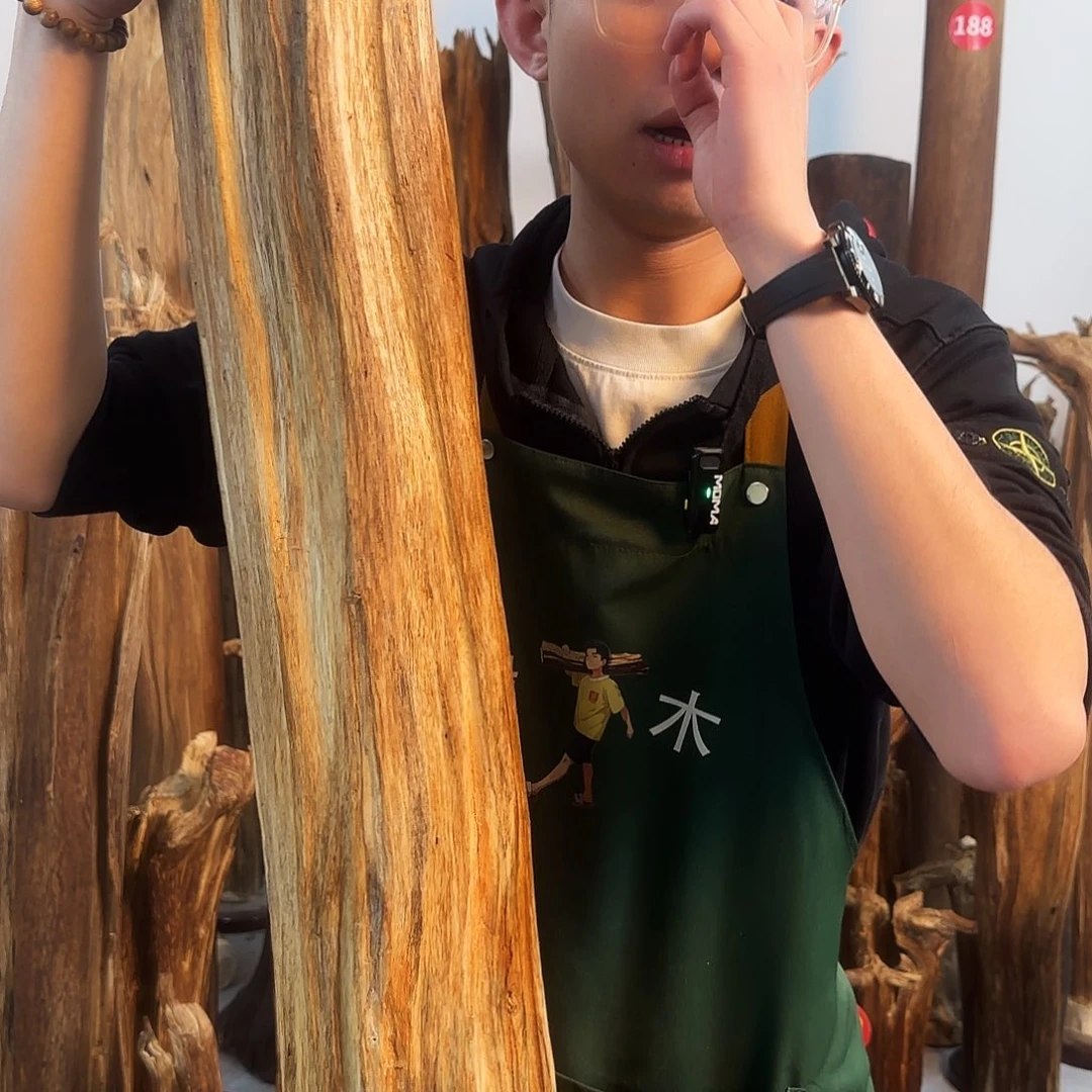 沉香摆件天然沉香原木摆件➕底座