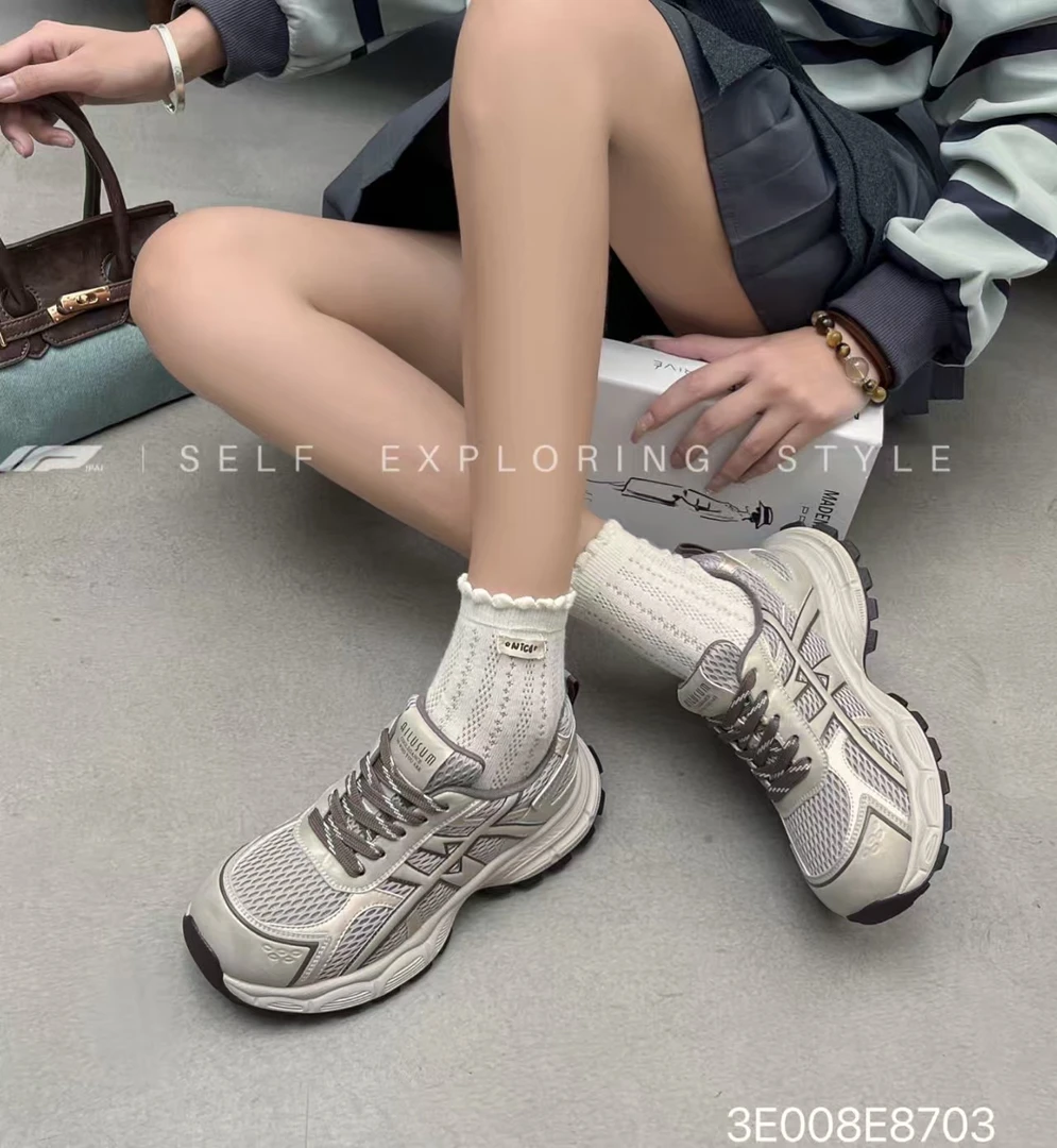 【品牌上新】女士秋季新款老爹鞋舒适轻便8703