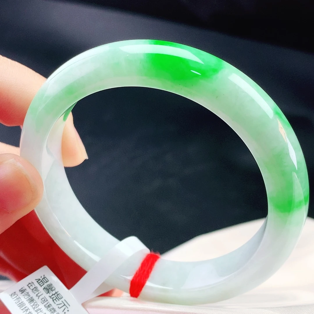 未镶嵌手镯翡翠57圈