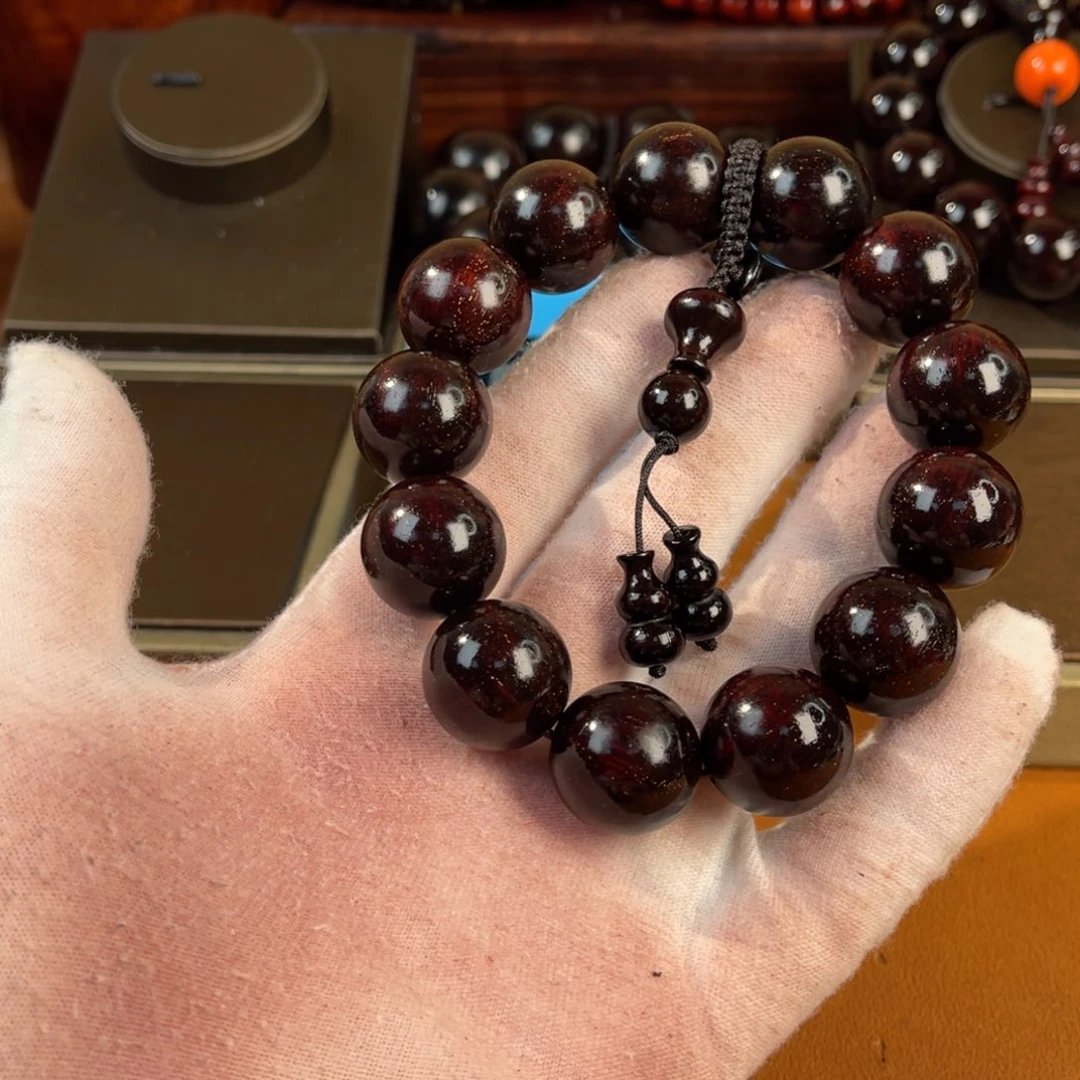 檀香紫檀（小叶紫檀）?****黑