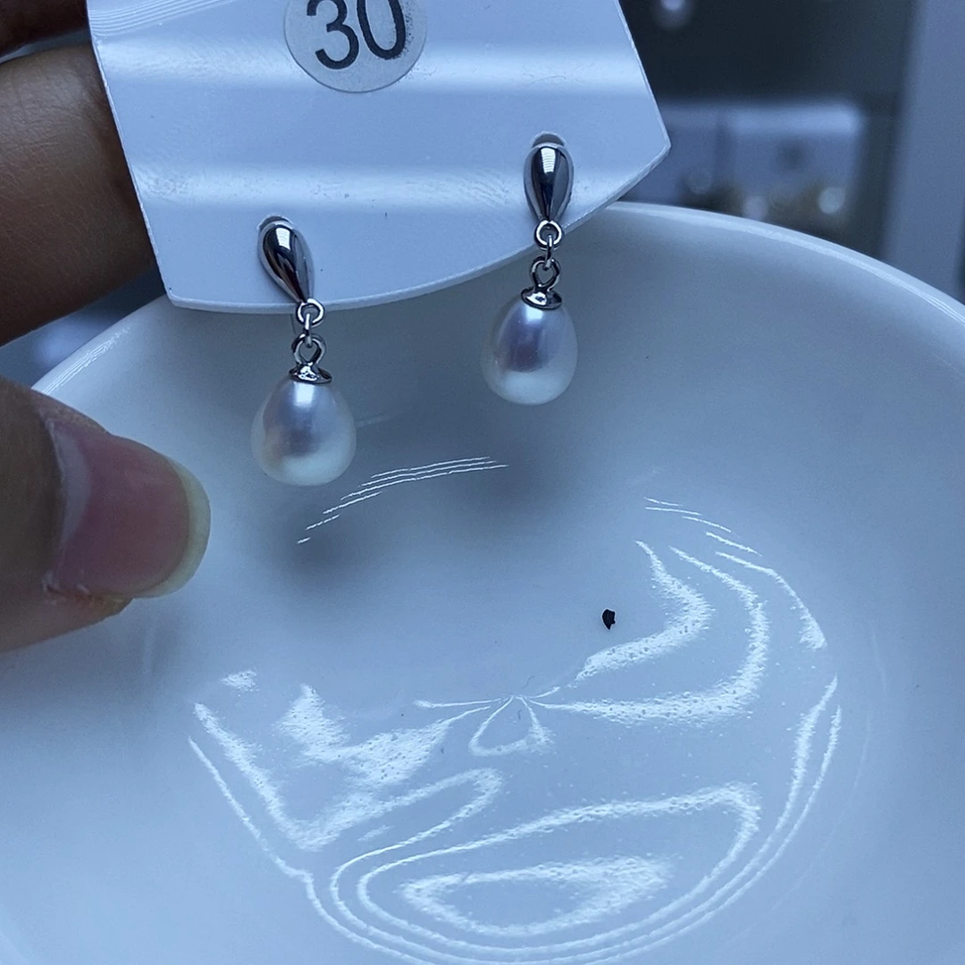 淡水珍珠银S925镶嵌耳饰30