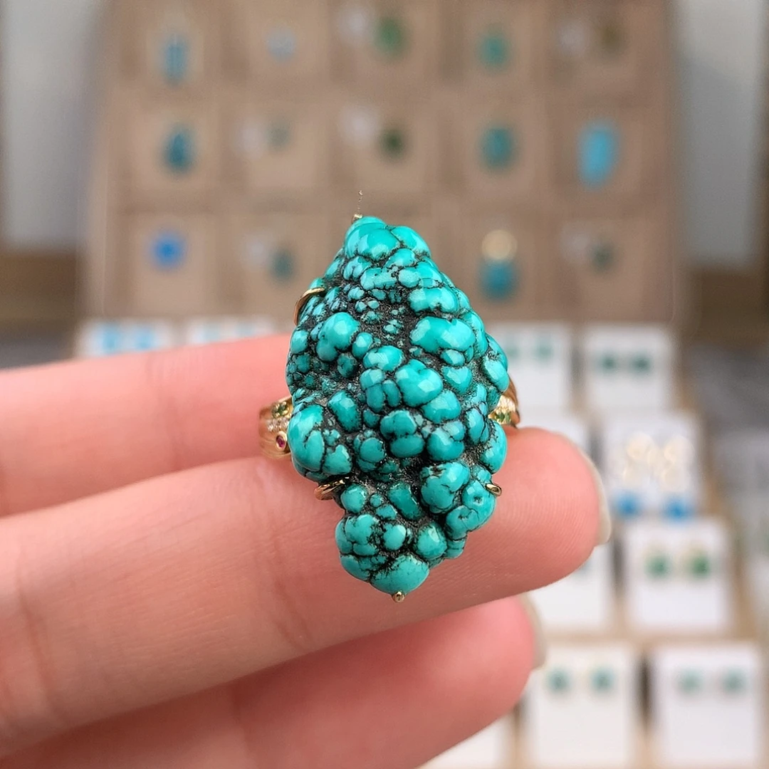 绿松石18K金镶嵌戒指