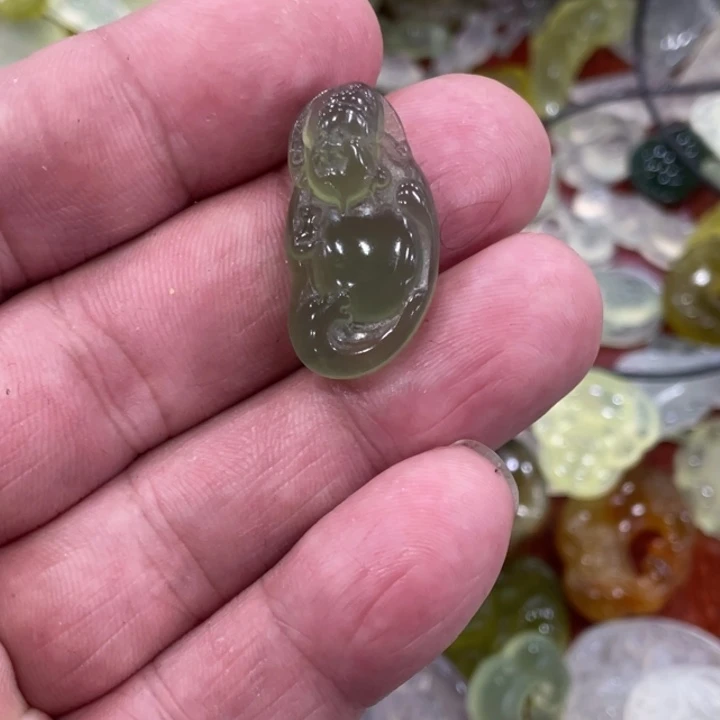 蛇纹石玉合金颈饰