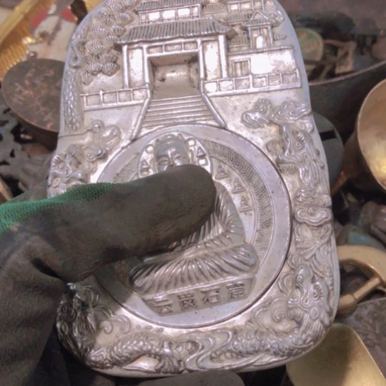 梅***坊闪电购铜摆件工艺品