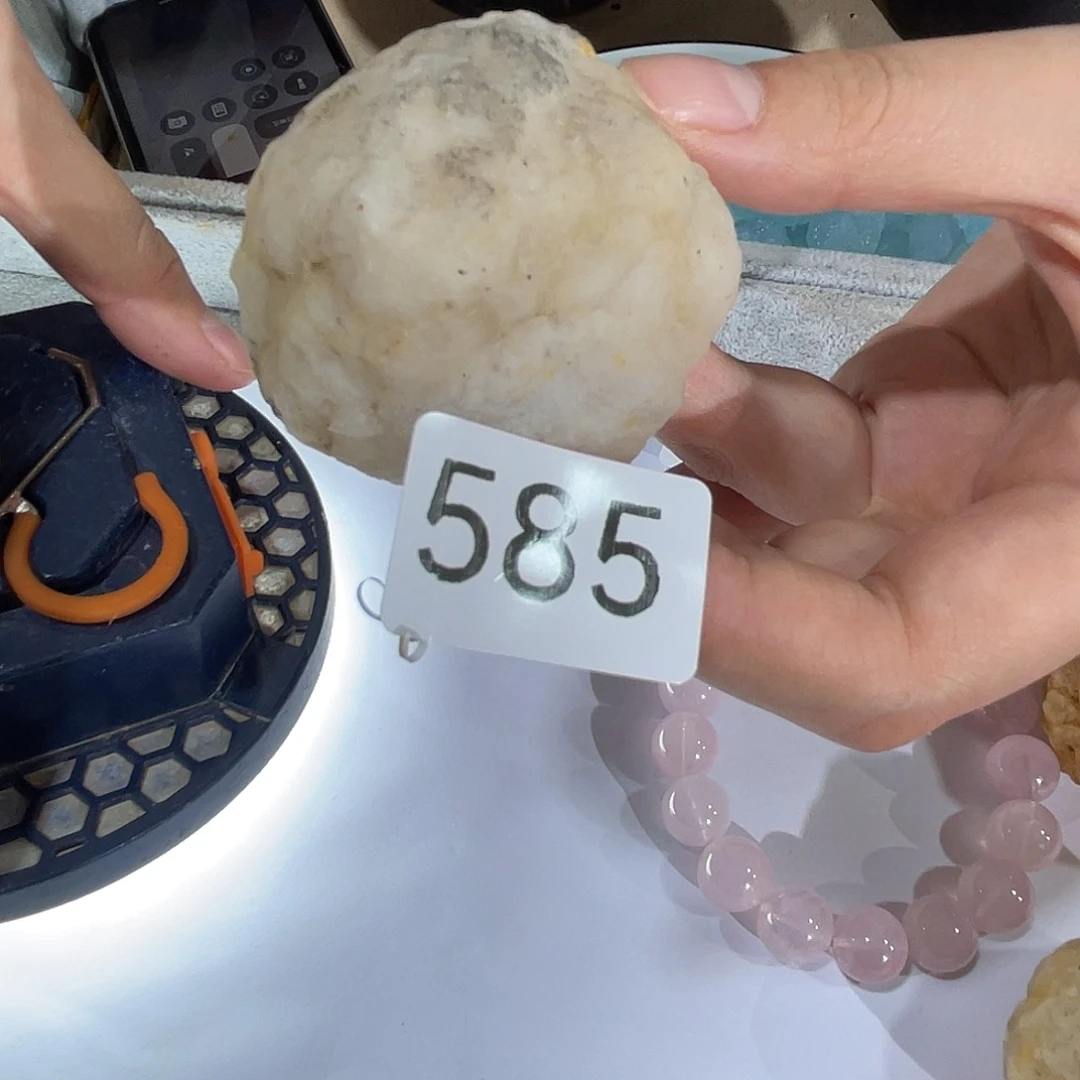 ᴶ***²水晶珠宝半成品未镶嵌