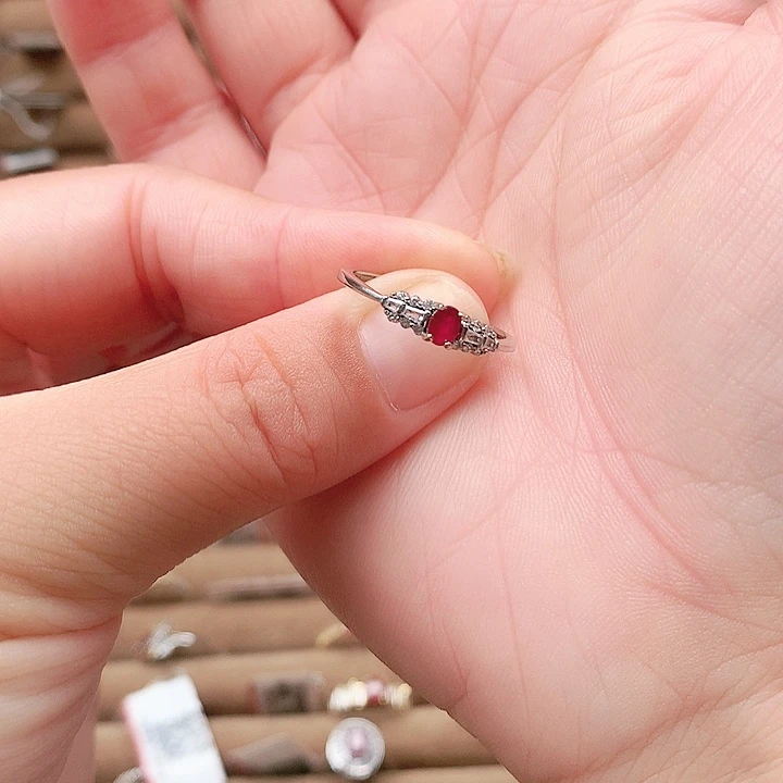 戒指银S925镶嵌红宝石