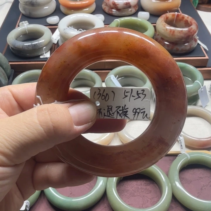 石英质玉未镶嵌手镯