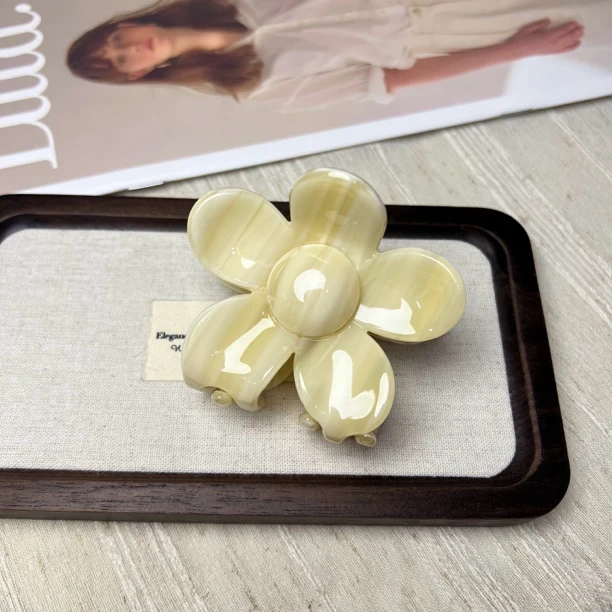 Hy 花朵大抓夹大发量适用