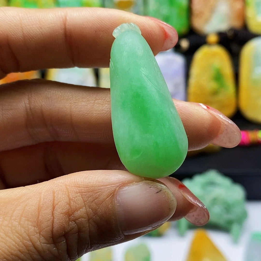 未镶嵌定制翡翠翡翠A货一物一证