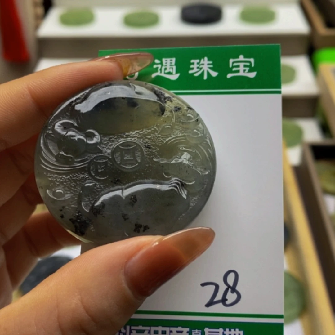 【闪购商品】蛇纹石玉颈饰未镶嵌