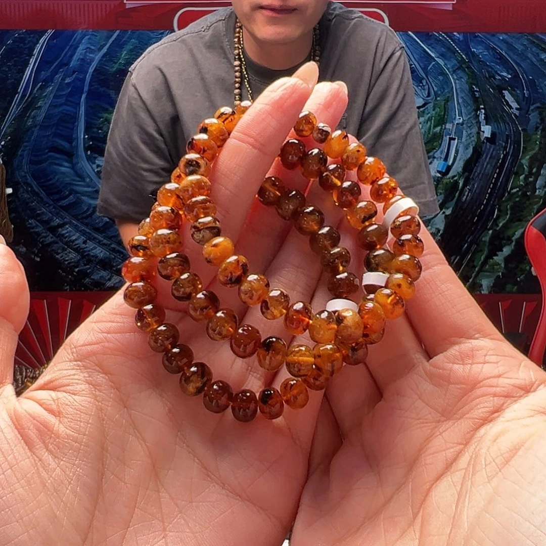 未镶嵌琥珀裸石抚顺琥珀10704八多样性发其一