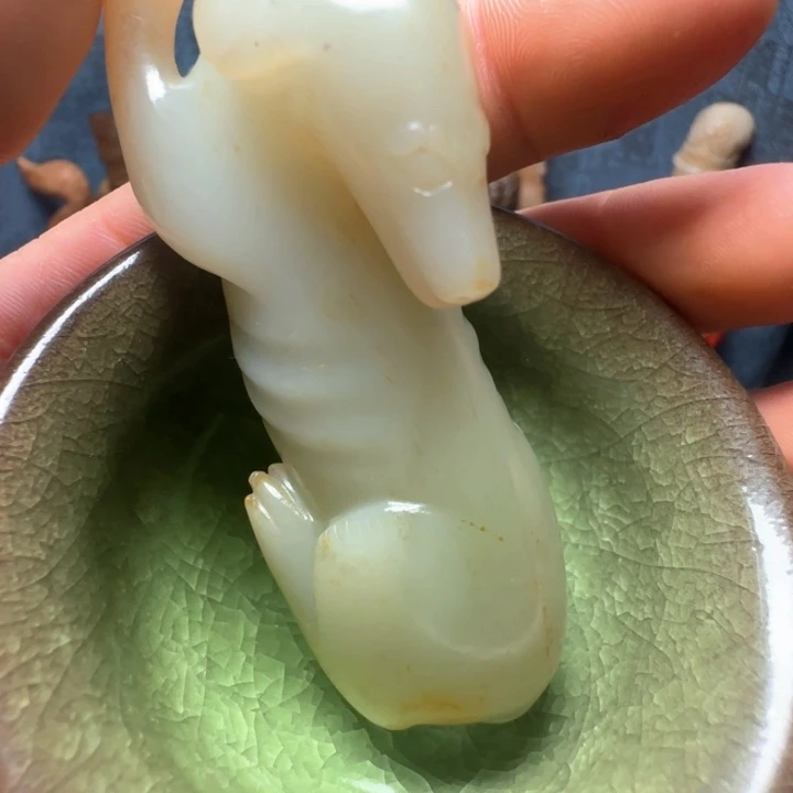 一***世茶盏瓷的质地非常坚硬不含