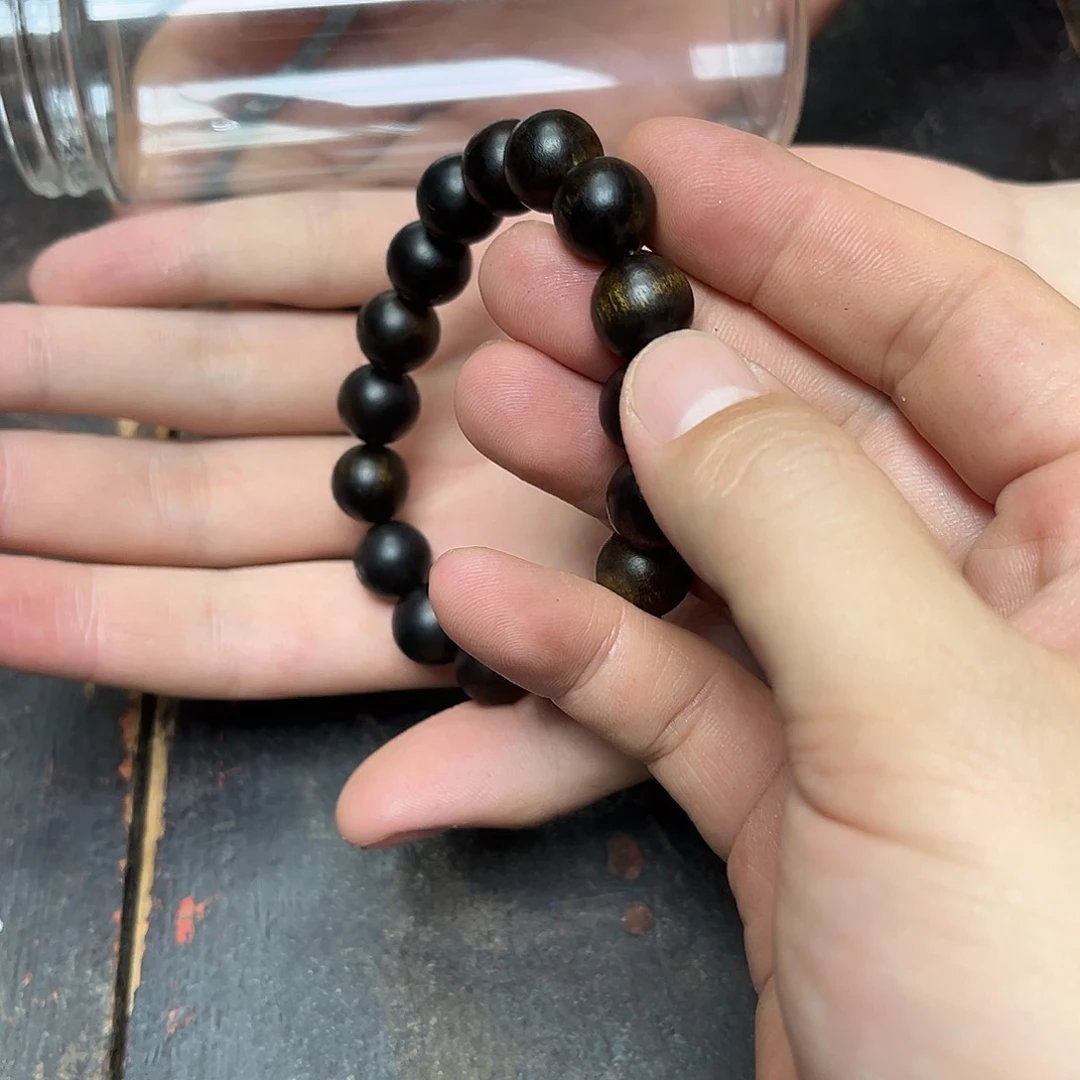 大叶紫檀（黑酸枝木类）