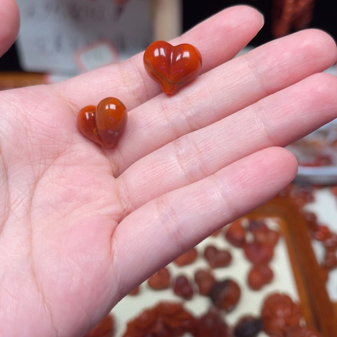 吊坠(不含链)未镶嵌南红玛瑙微瑕不退换