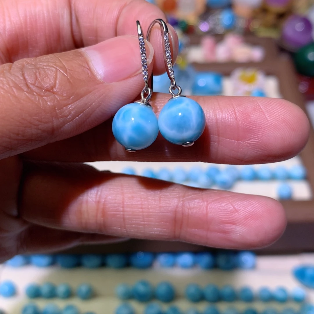 针钠钙石未镶嵌手饰