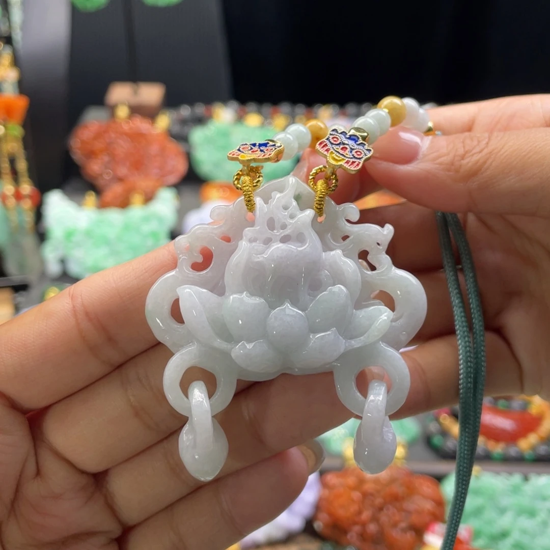 翡翠未镶嵌颈饰代编织