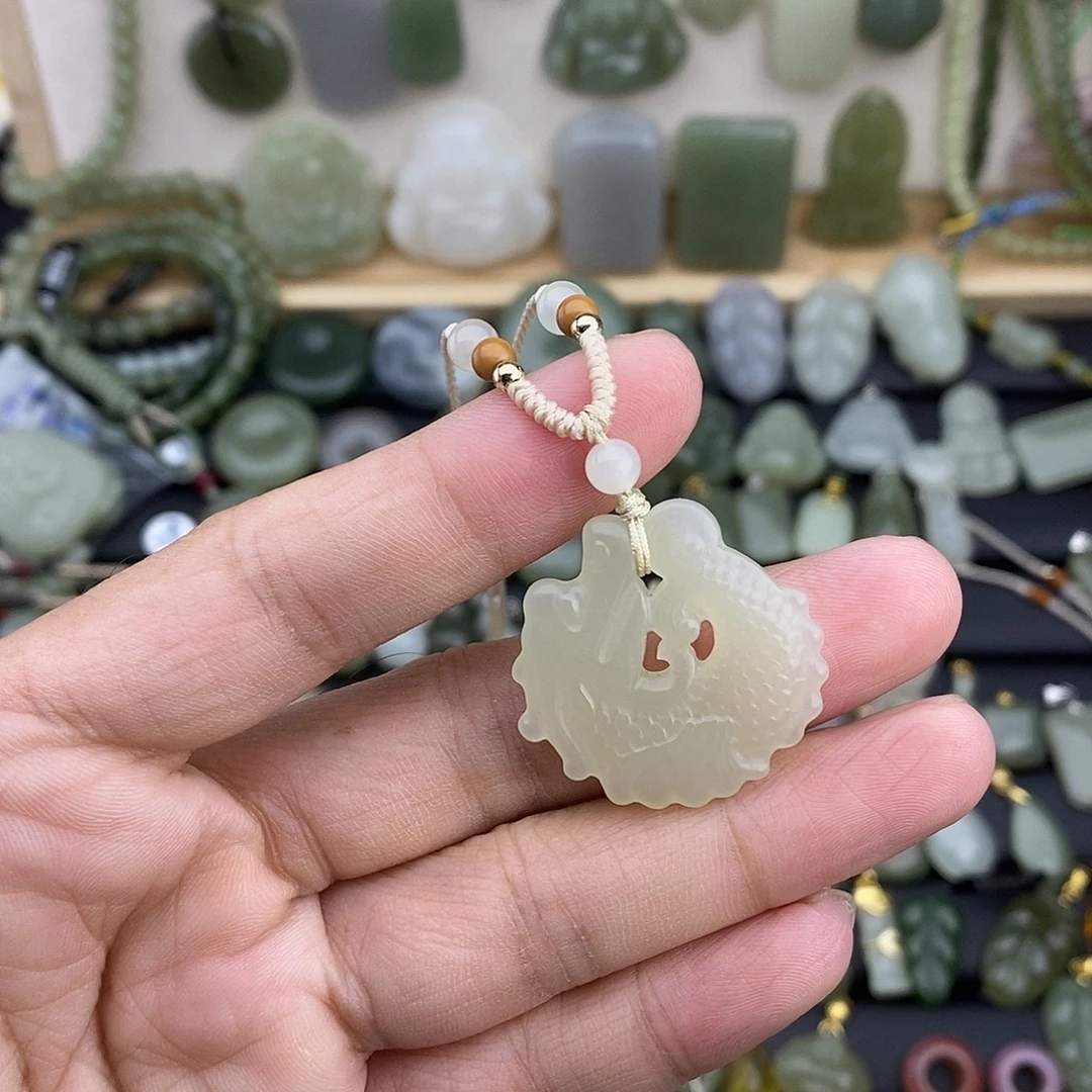 和田玉未镶嵌吊坠(不含链)