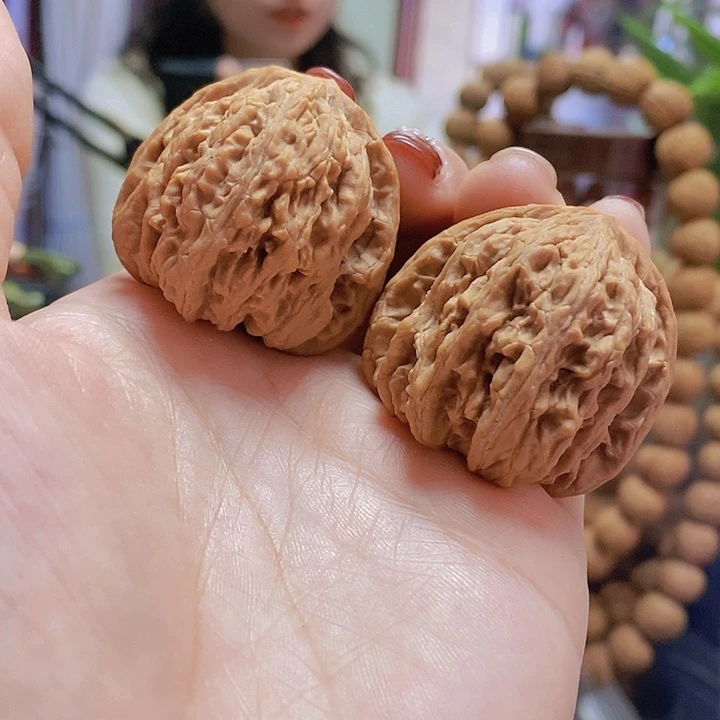 【闪购商品】文玩核桃把件38秘闻