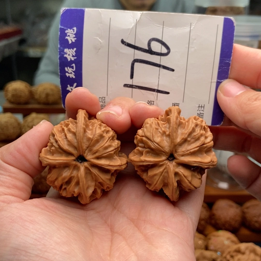 把件文玩核桃40四棱