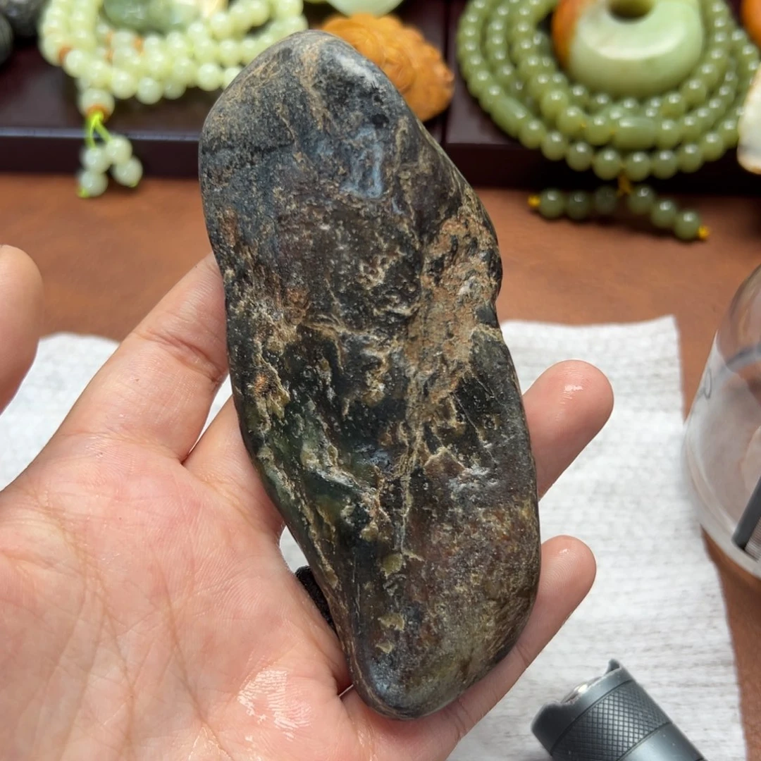 和田玉未镶嵌珠宝奇石