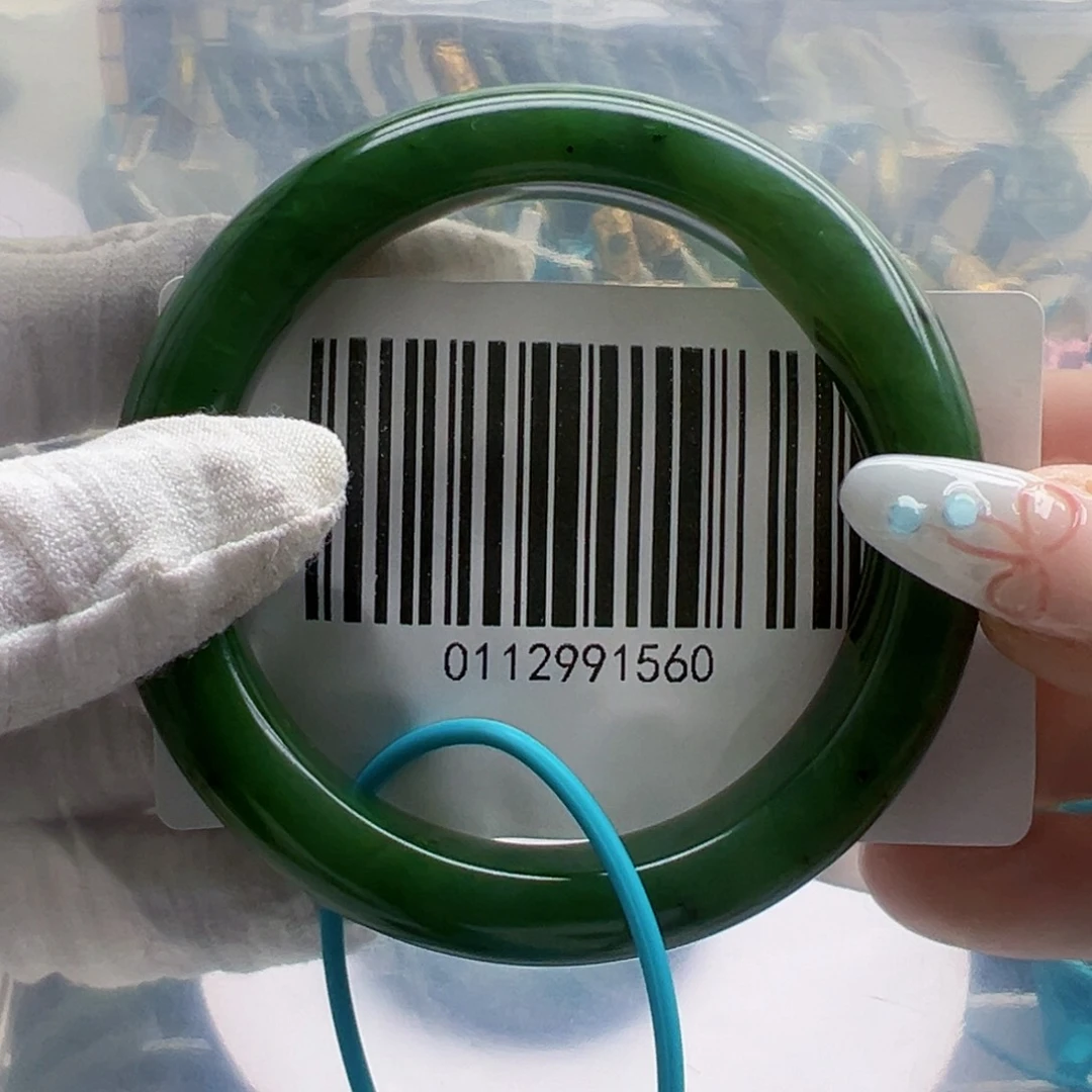 和田玉未镶嵌手镯包容5657