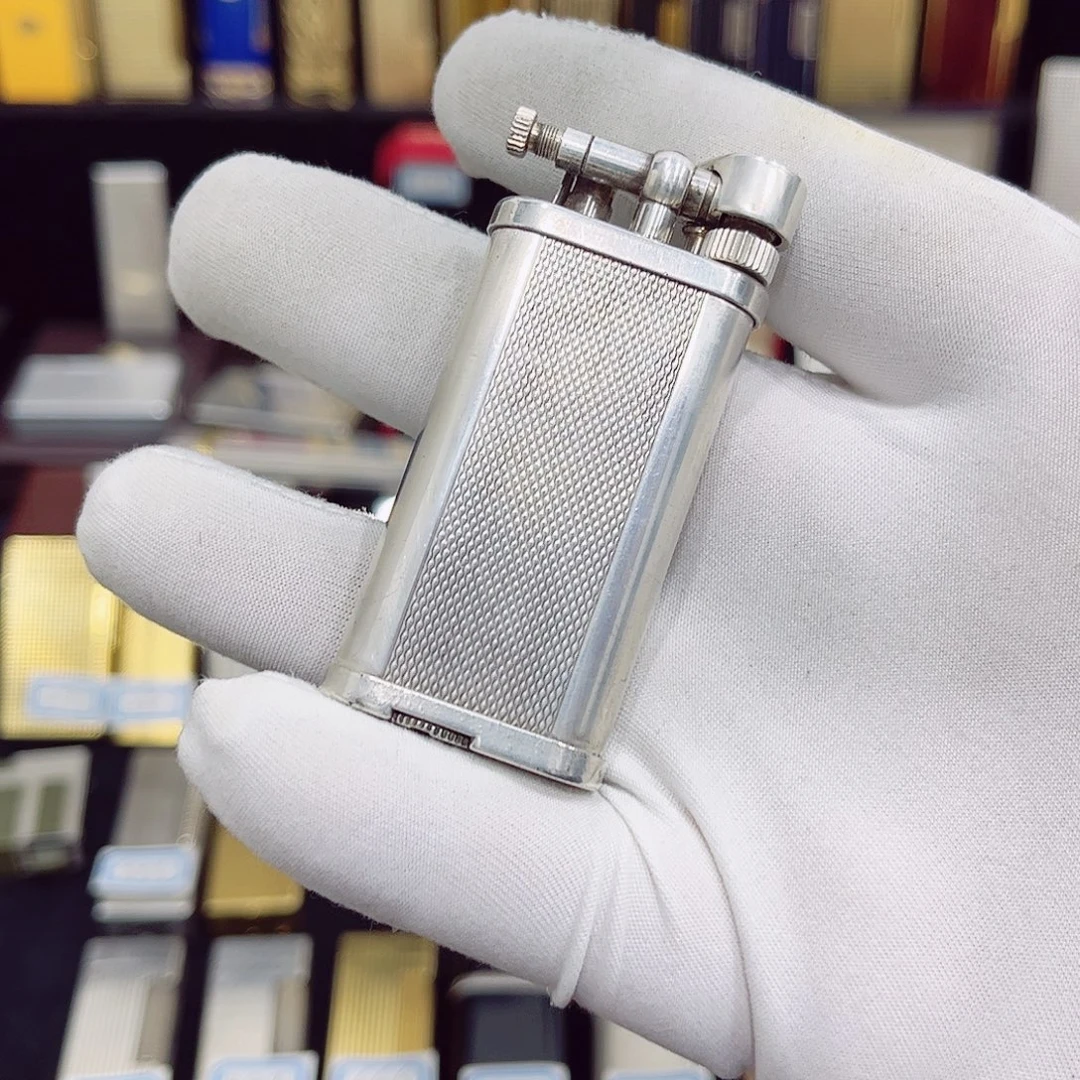 瓦***跌登独角兽抬臂气体机