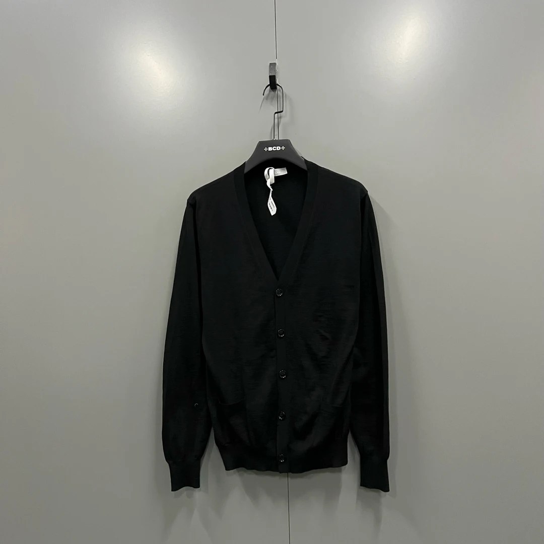 95新 DIOR/迪奥 h925 黑色针织开衫 L码 012125