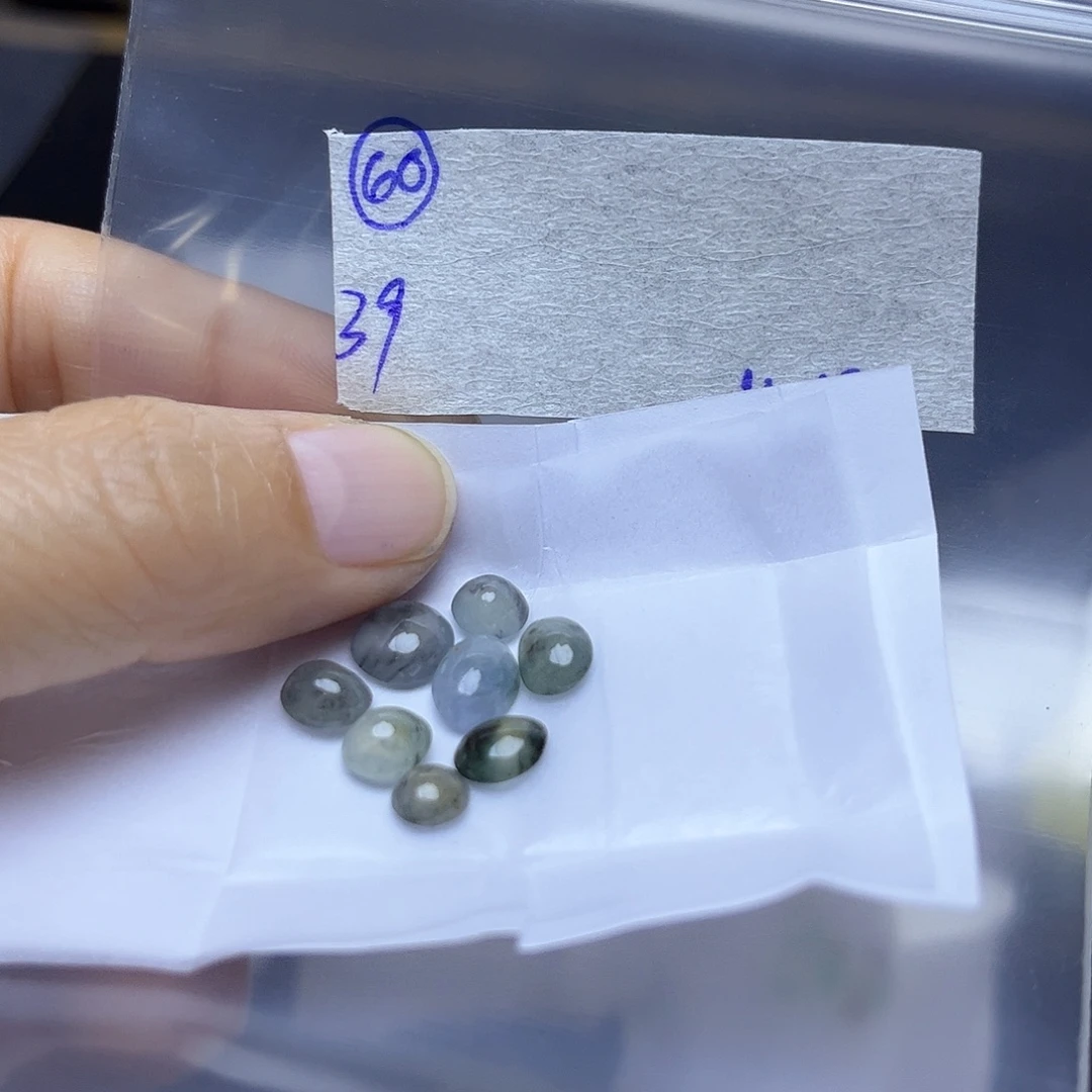 定制翡翠未镶嵌不退