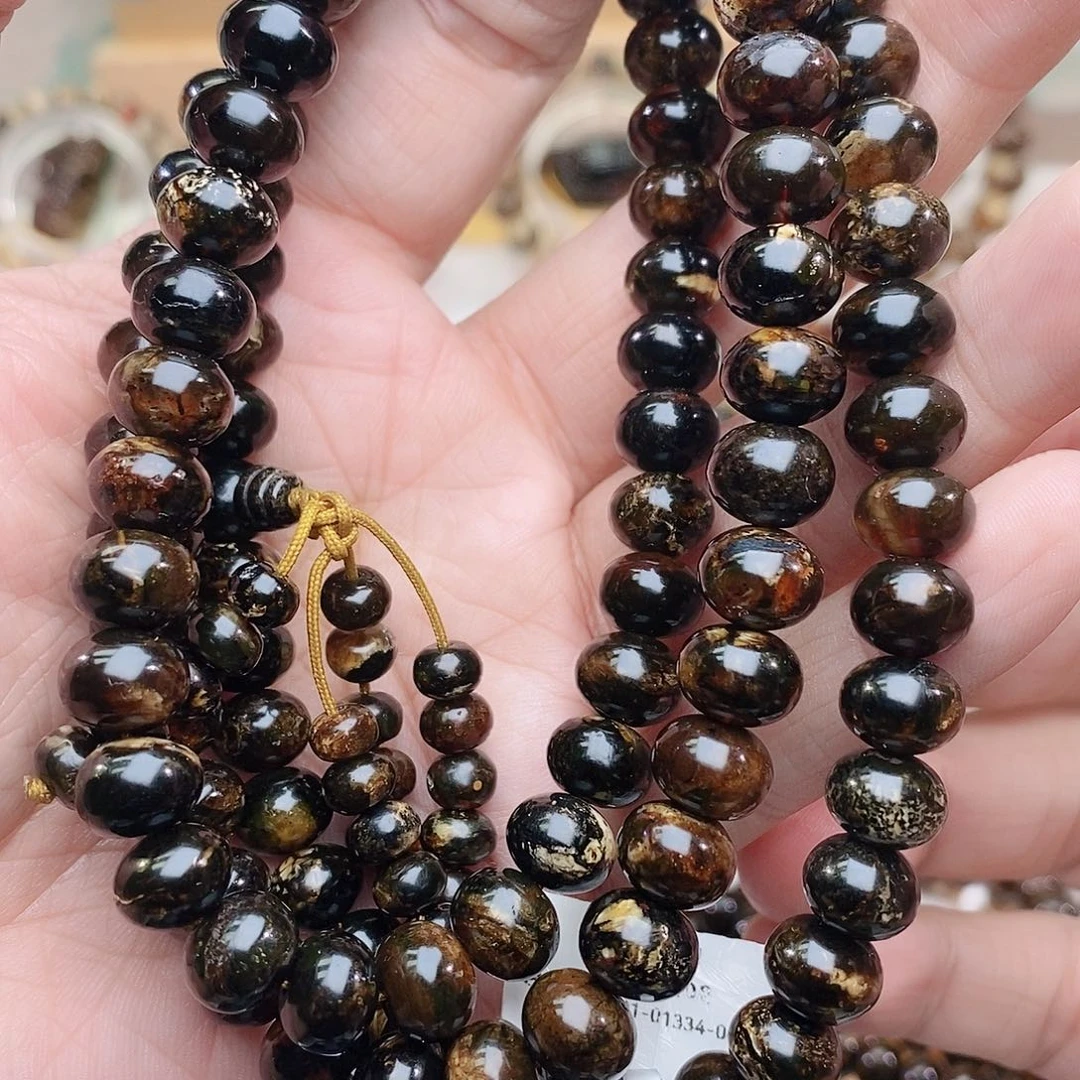 想***呢琥珀未镶嵌裸石9黑花