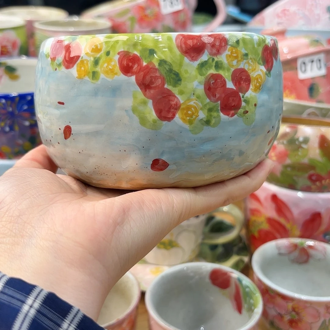 瓷片兔兔盖茨。兔兔好