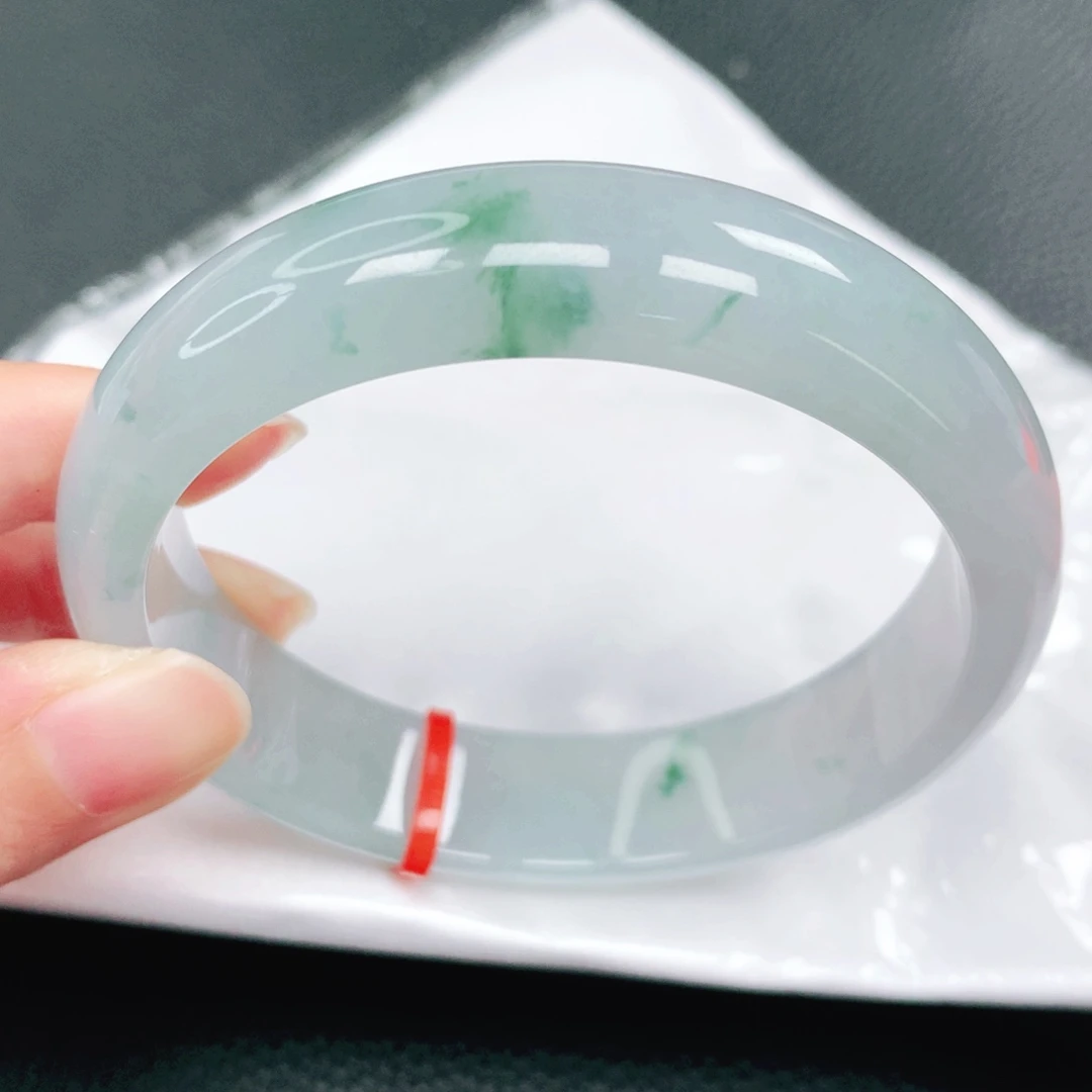 翡翠未镶嵌手镯60圈