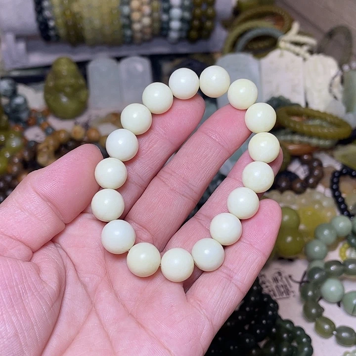 蛇纹石玉未镶嵌手链