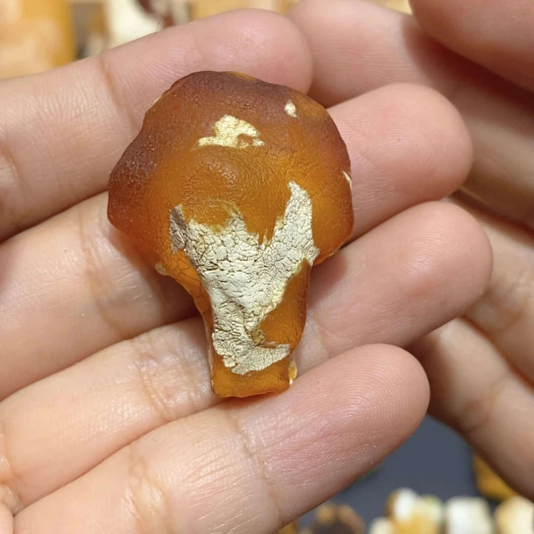 定制琥珀蜜蜡原石