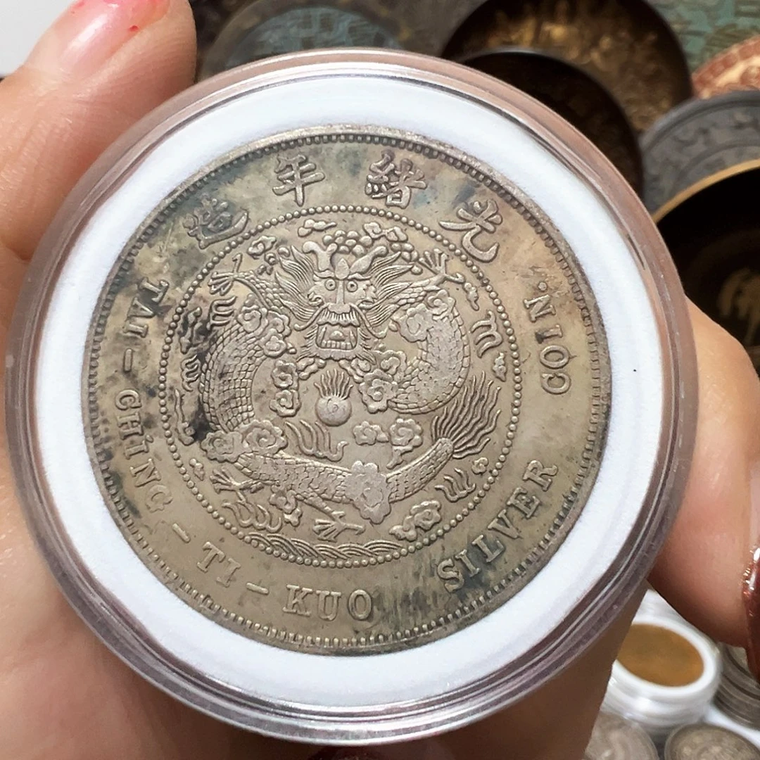 金属复古风格摆件