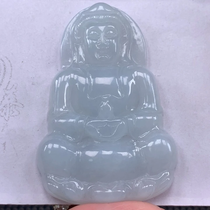 颈饰未镶嵌翡翠观音