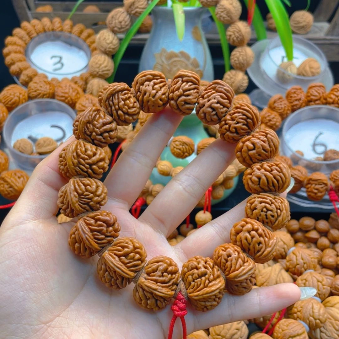 用***7桃核手串杜杜杜杜