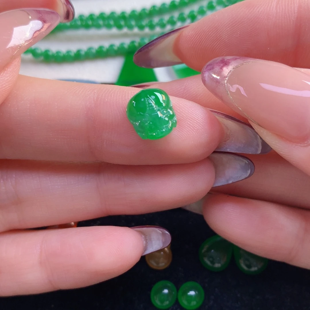 翡翠裸石9.46-8.62-4.53