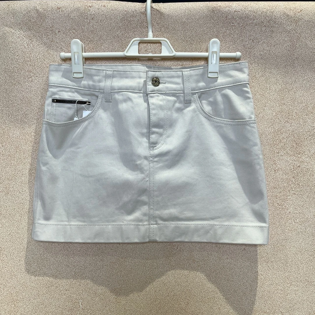 95新 GUCCI/古驰 白色短裙  38码