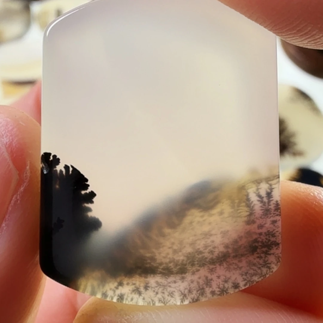 玛瑙/玉髓未镶嵌珠宝半成品