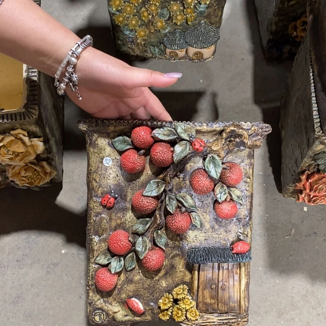 红陶青藤花器多肉花盆