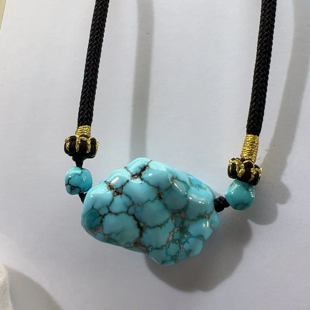 绿松石未镶嵌挂件