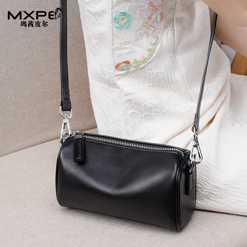 女士斜挎包2025新款头层牛皮枕头包软牛皮迷你单肩斜挎包女手提包