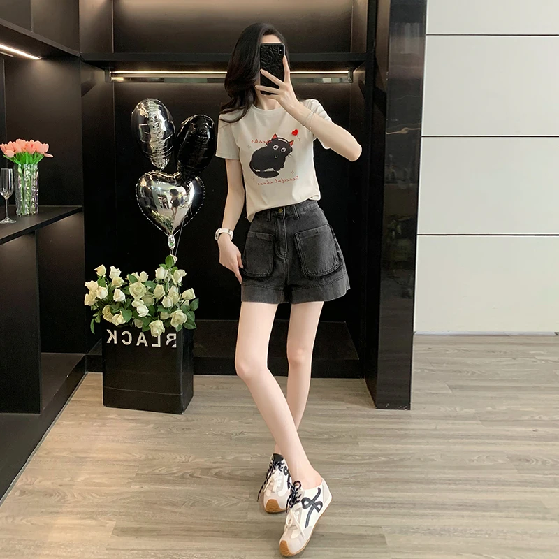 夏季新款时尚韩版休闲减龄短袖牛仔短裤多巴胺套装女显瘦两件套