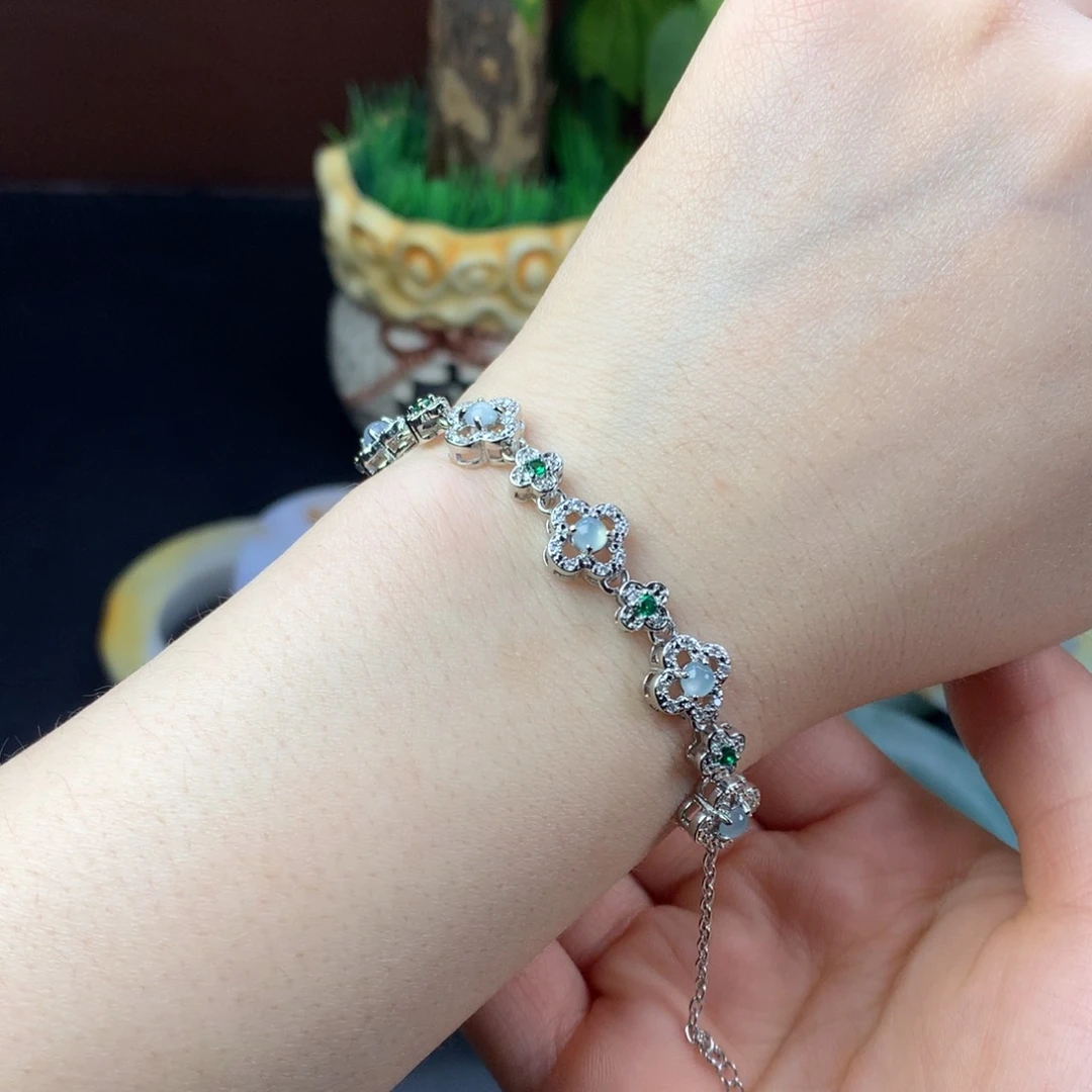 翡翠手链未镶嵌翡翠手链