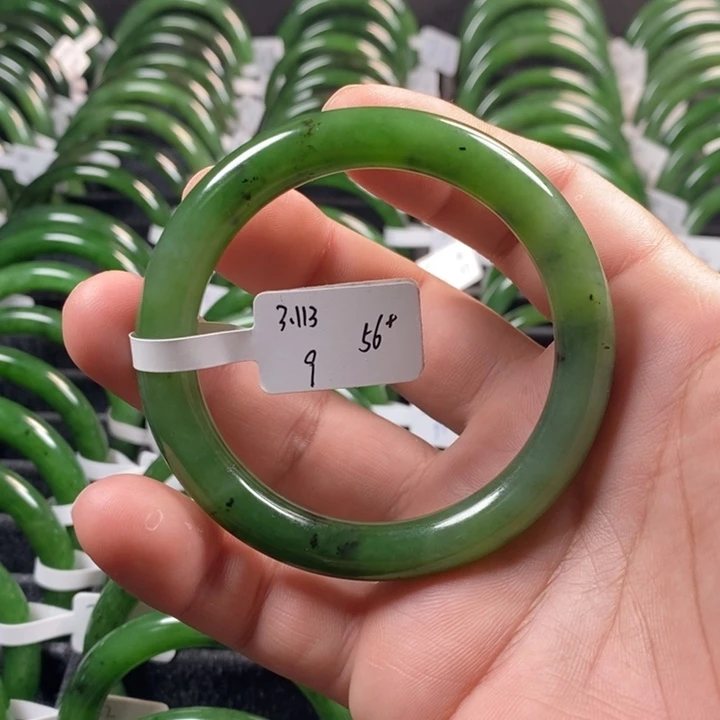 和田玉（碧玉）手镯未镶嵌56+