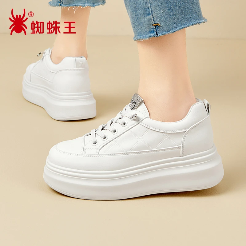 蜘蛛王品牌小白鞋官方正品女2025新款秋季百搭厚底真皮板鞋23F015