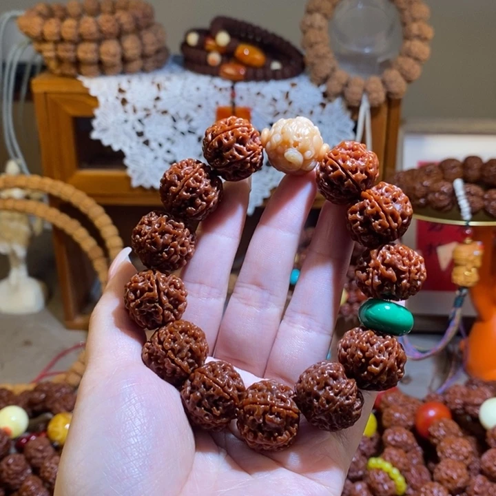 金刚菩提手串196玉华满蜂窝貔貅➕绿扣